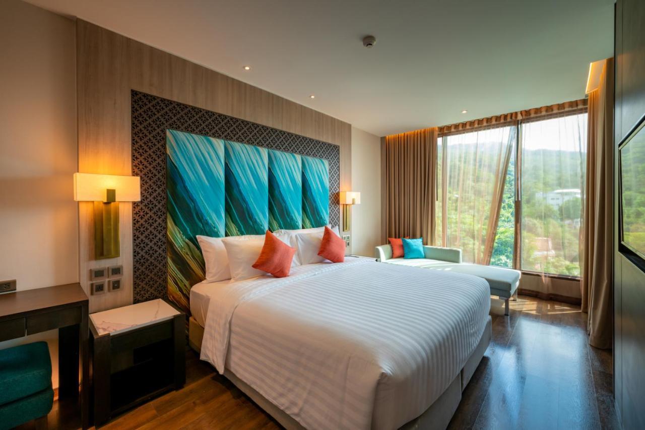 Skyview Resort Phuket Patong Beach Exterior foto Deluxe Room