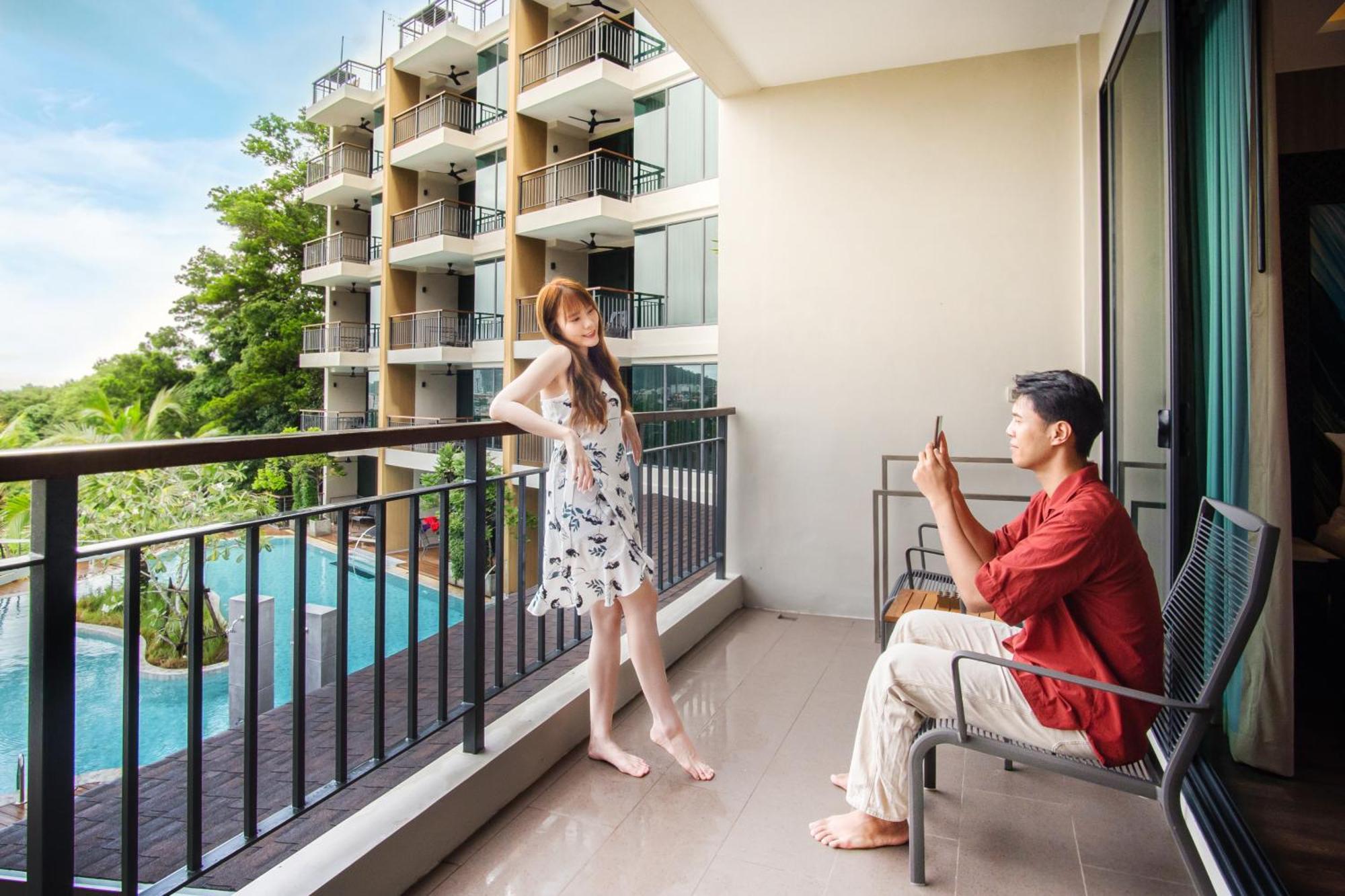Skyview Resort Phuket Patong Beach Exterior foto